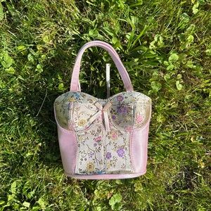 Corset top mini purse 🌸
